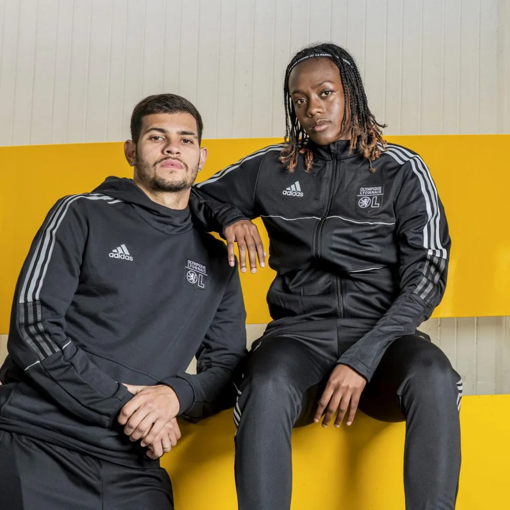 Adidas-Olympique-Lyonnais-Photographe-Bamba-Senzal-NGAMB-Portrait-Edito-Marque-photoshoot Marketing Publicité Photographe France Bamba SENZAL NGAMB