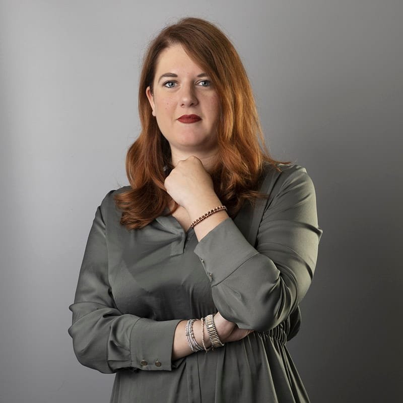 Photographe Portraitiste pour Cabinet Avocat Juriste Lyon France Entreprise Bamba NGAMB Senzal