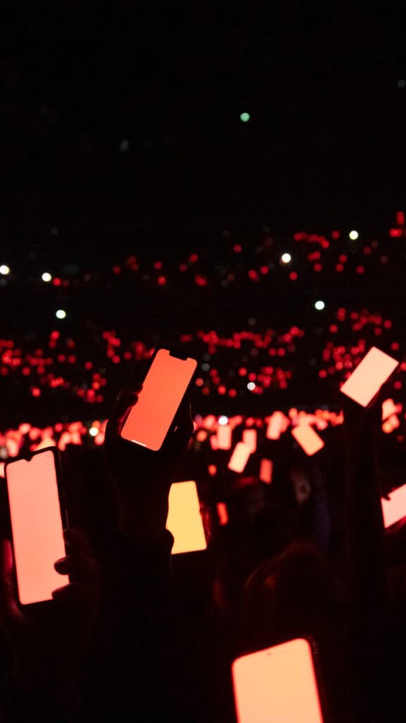 Reportage Photo Marketing Groupama Stadium Publicité Campagne Lyon concert Photographe